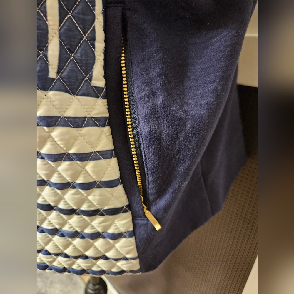 Vest - Picture 4 of 4